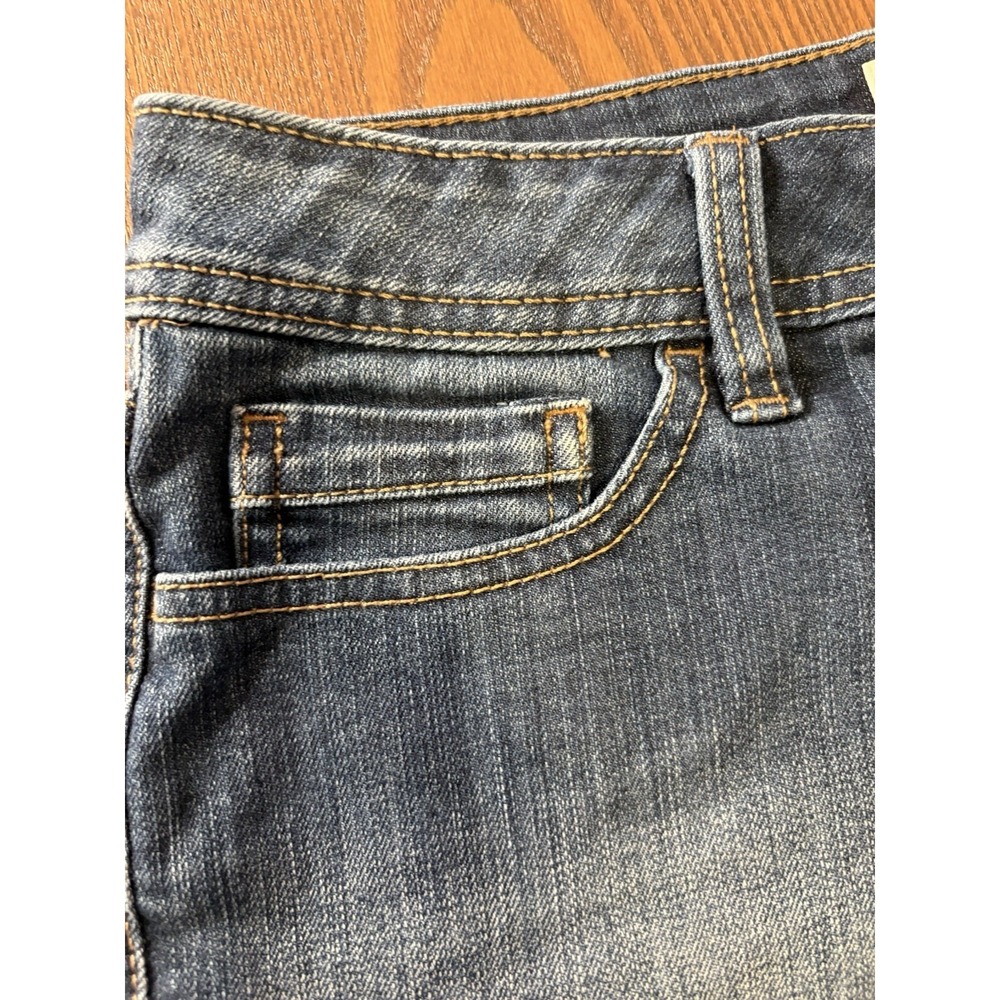 St Johns Bay Ladies Denim Shorts Size 4 Classic Cotton Blend Dark Stone Wash - Picture 11 of 12